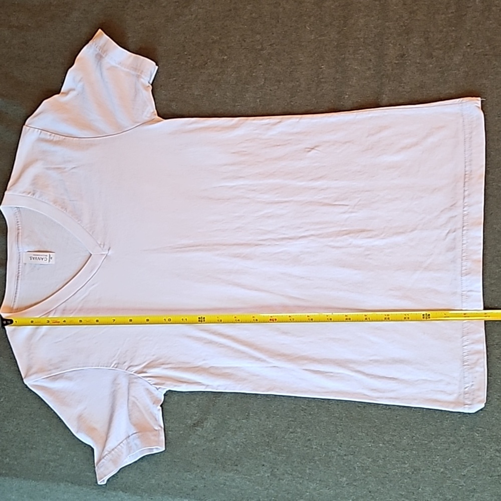 Basic White Tee - Picture 6 of 7